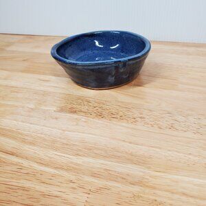 Ceramic Pottery Shallow Accent Bowl Blue Tones 5.5" Diameter Dish